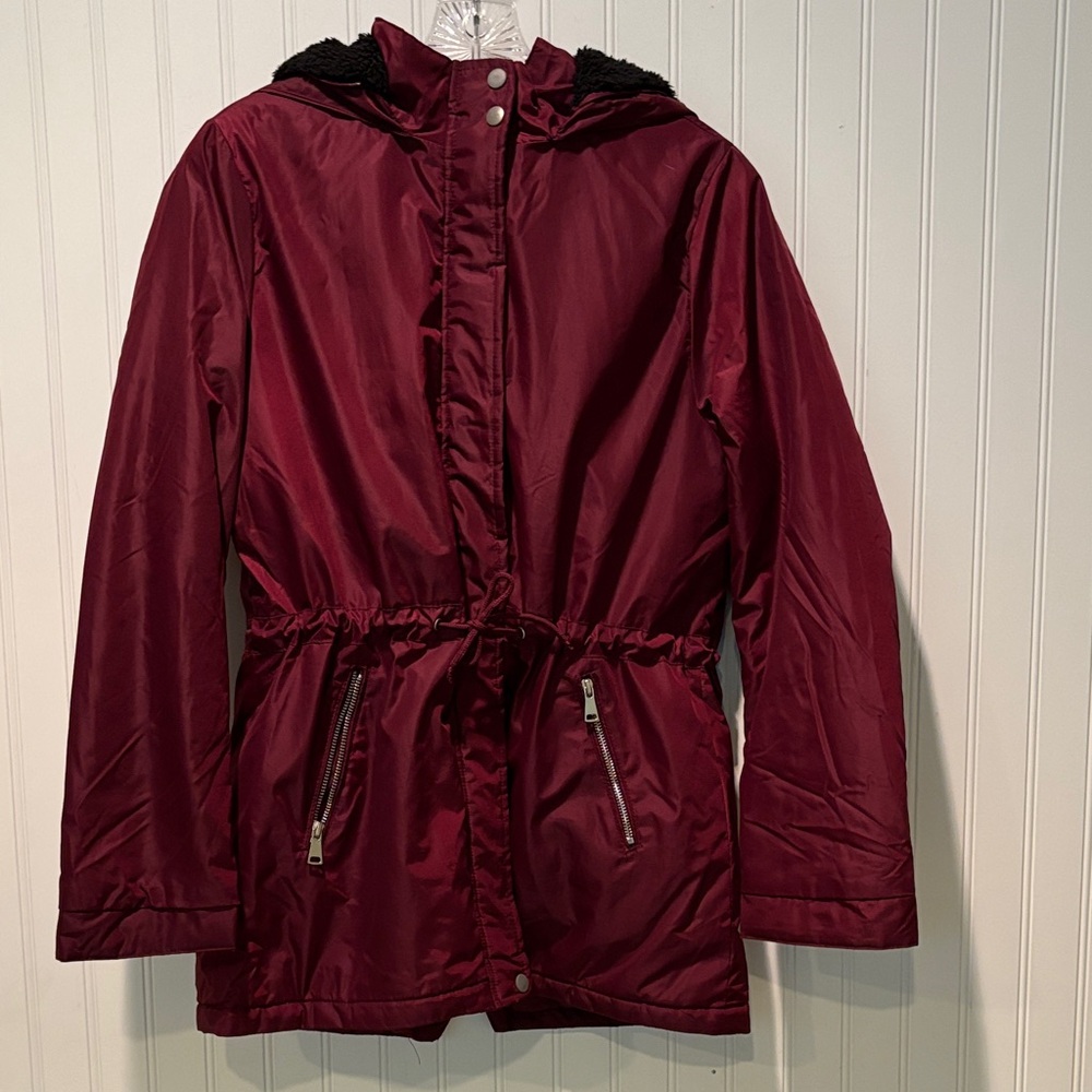 Ambiance Deep Red Hooded Ski Jacket Size M